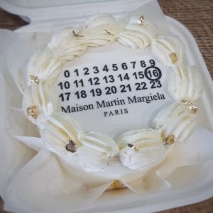 Бенто-торт "Maison Margiela"